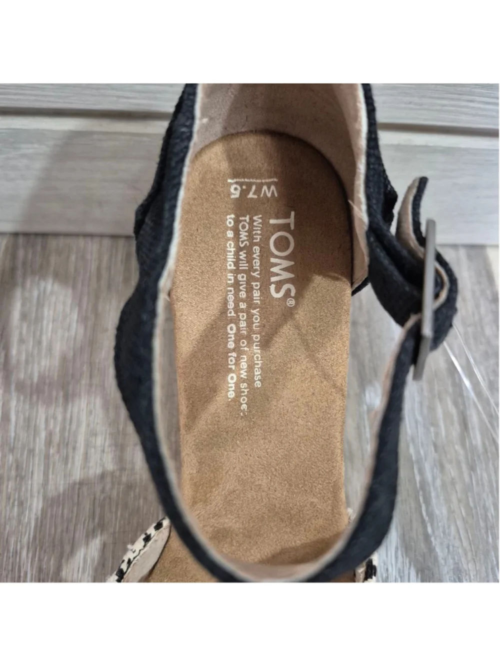 Women's TOMS Black & Beige Cork Wedge Sandals Size 7.5 nwot